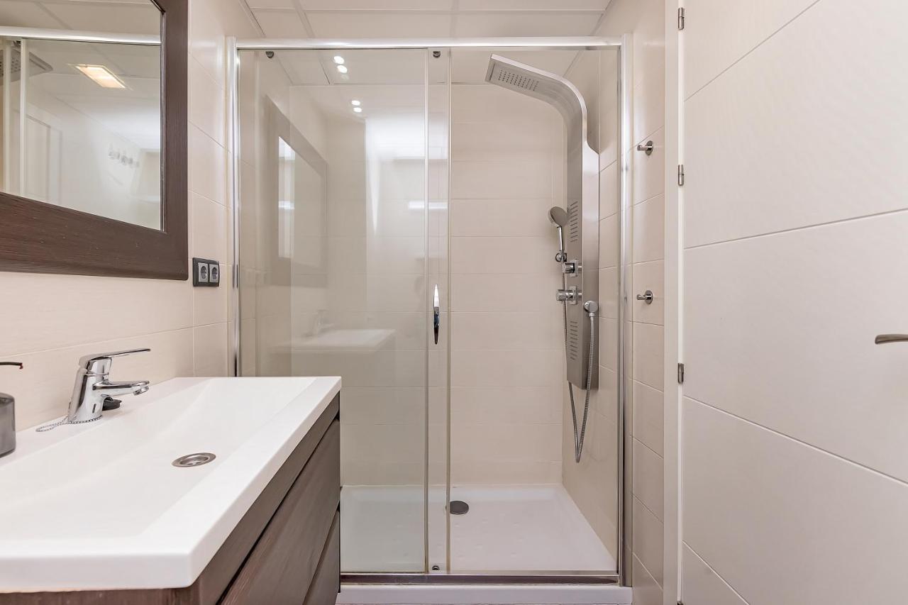 Bhost - La Catedral Apartment *